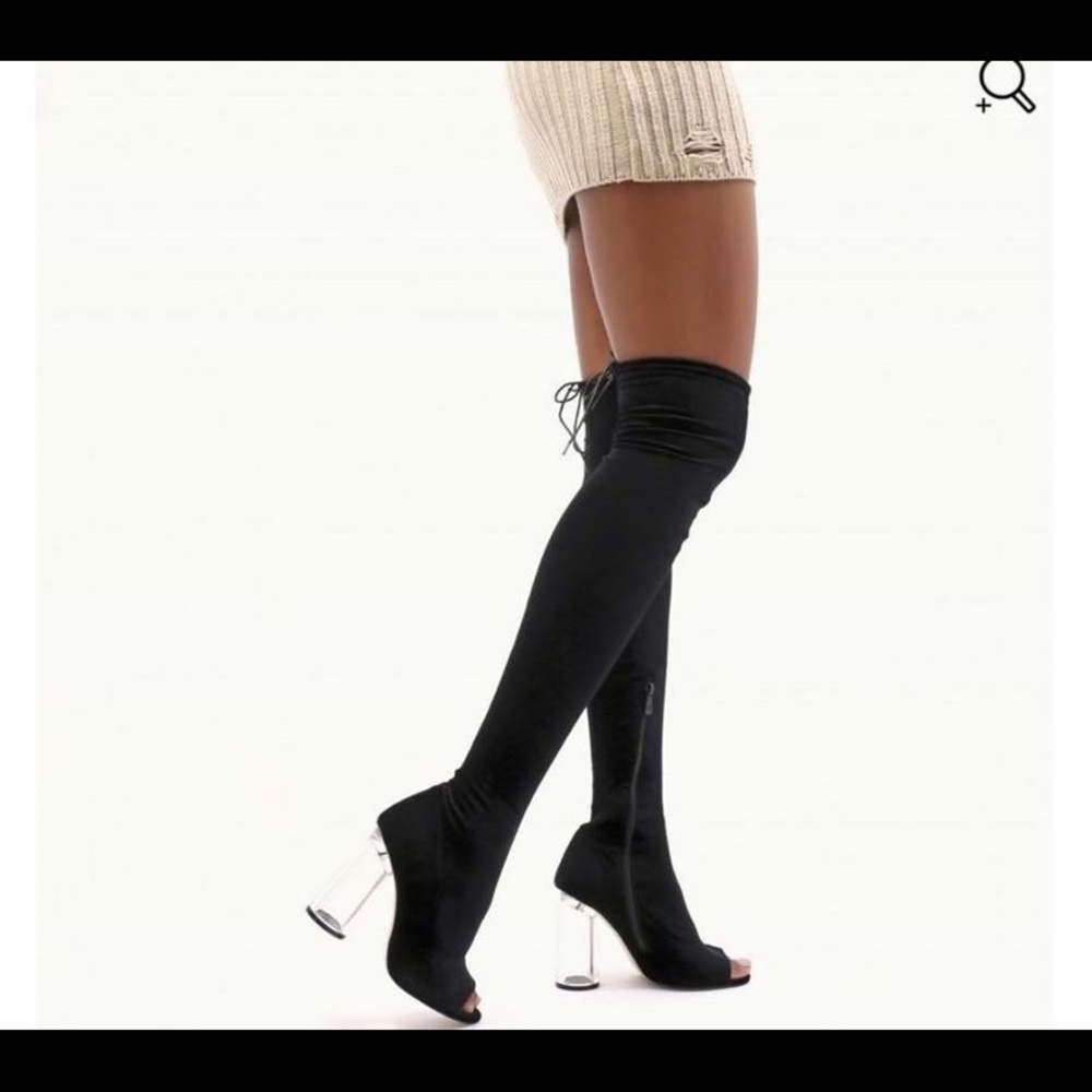 Over the knee BOOTS